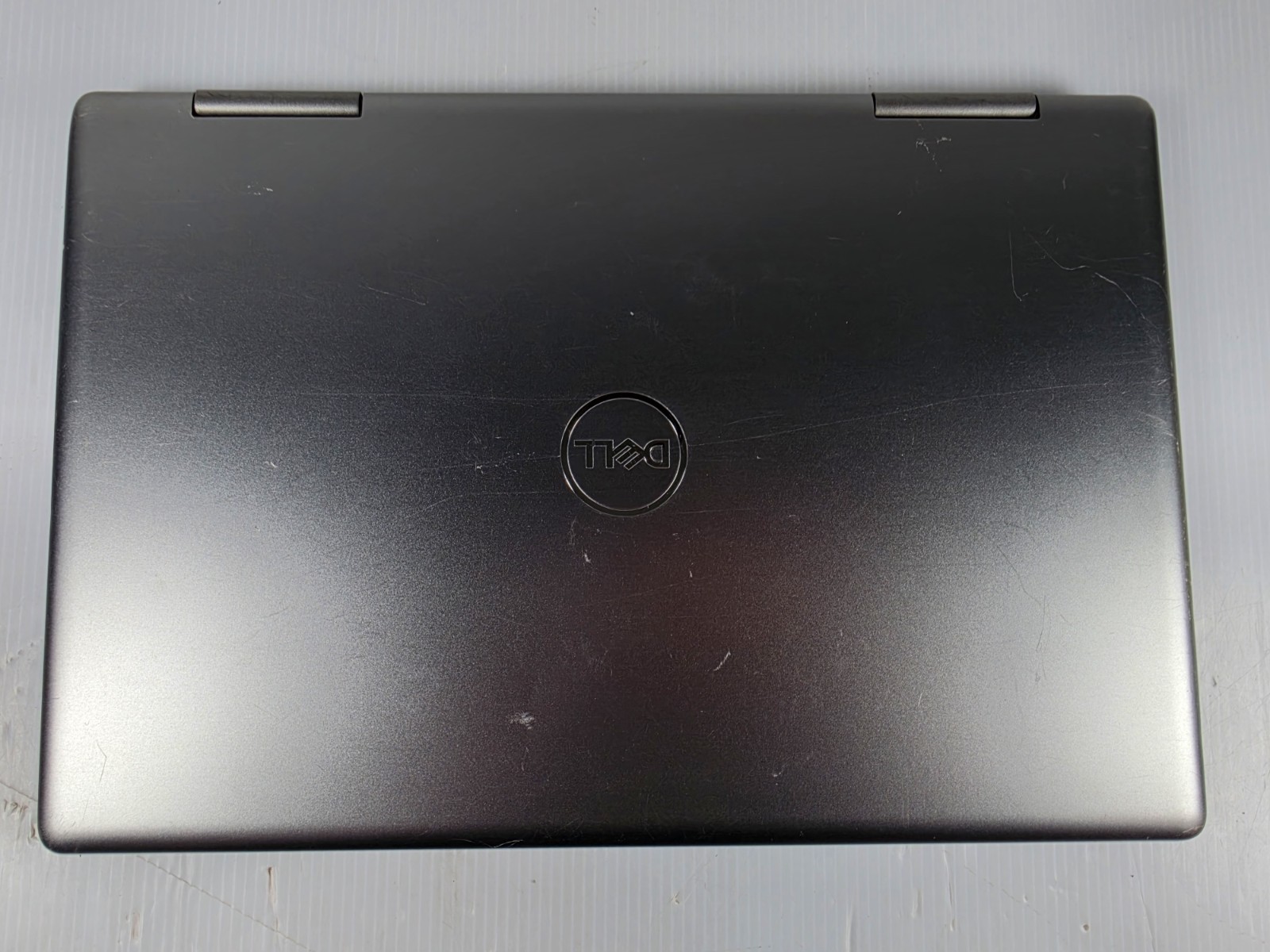 DELL Inspiron 7573 2-in-1 15.6″ Laptop i5-8250U 1.60GHz 8GB RAM 2TB HD FHD