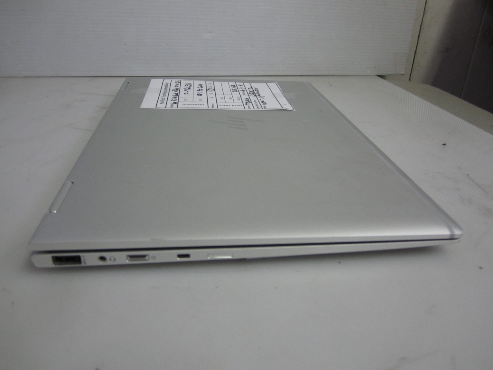 HP EliteBook X360 1040 G6 i78665U 1.90GHZ 16GB 256GBM2SSD Laptop UBUNTU +AC READ