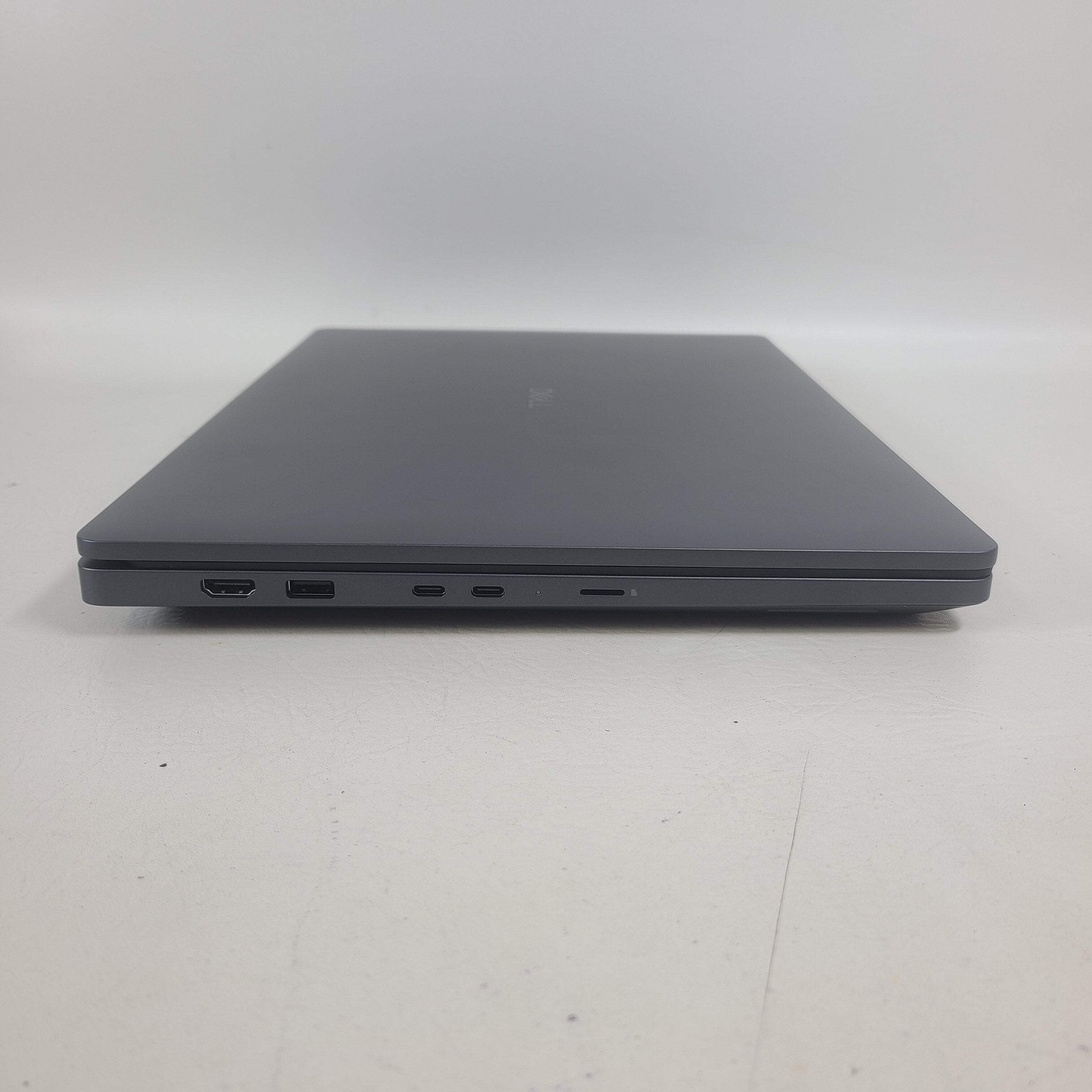 Broken Dell Pro Max MC16250 16″ Core Ultra 7 265H 2.2GHz 32GB RAM 512GB SSD /Edu