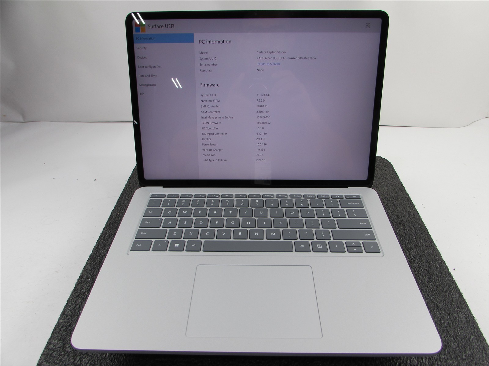 Microsoft Surface Laptop Studio 1964 i7-11370H 1TB SSD 32GB RTX A2000 *No A/C*