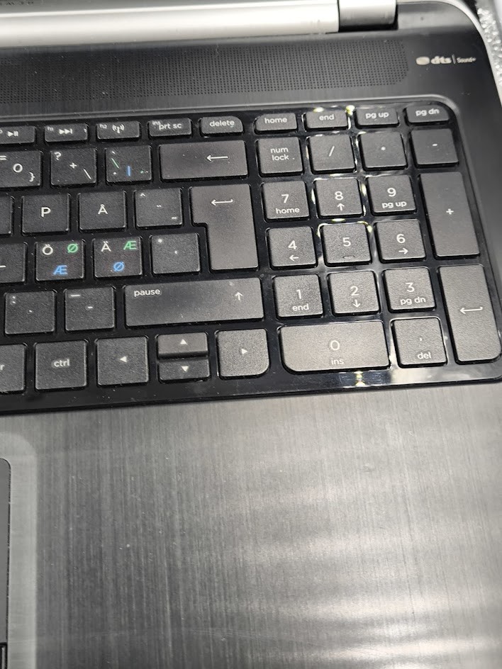HP Pavilion 15-n029so Laptop – Working Cosmetic Wear No Accessories