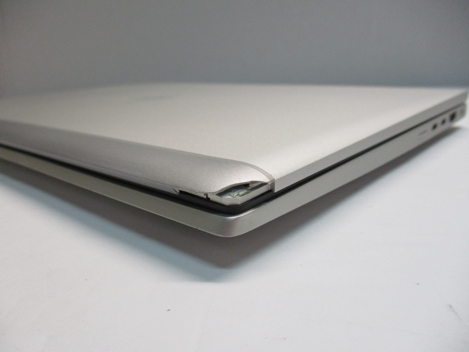 HP EliteBook 840 G7 14″ Intel Core i5-10210U 1.60GHz 16GB RAM 256GB SSD W11 Pro