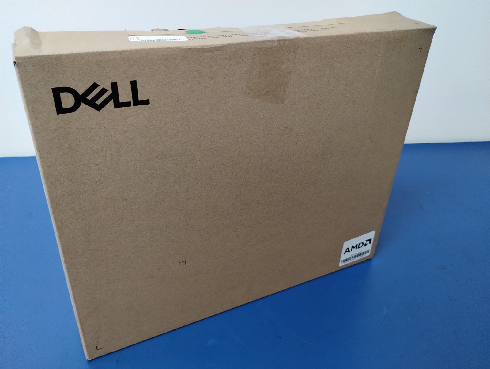 DELL 15 DC15255 G8MK9, AMD Ryzen 7 7730U, 2.00 GHz, 16 GB RAM, 512 GB NVMe SSD