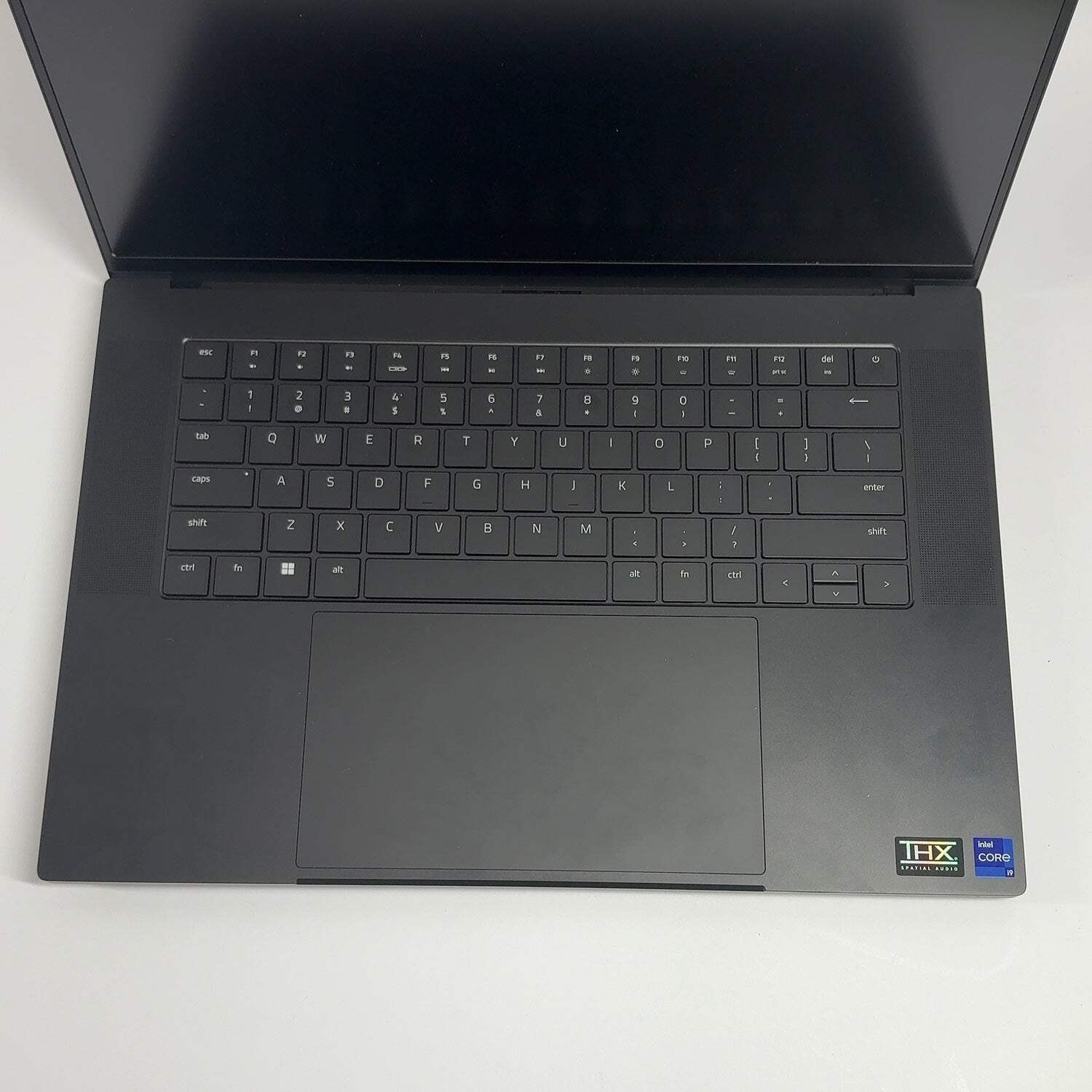 Razer Blade 16 RZ09-0483 16″ i9-13950HX 2.2GHz 32GB RAM 1TB SSD GeForce RTX 4090