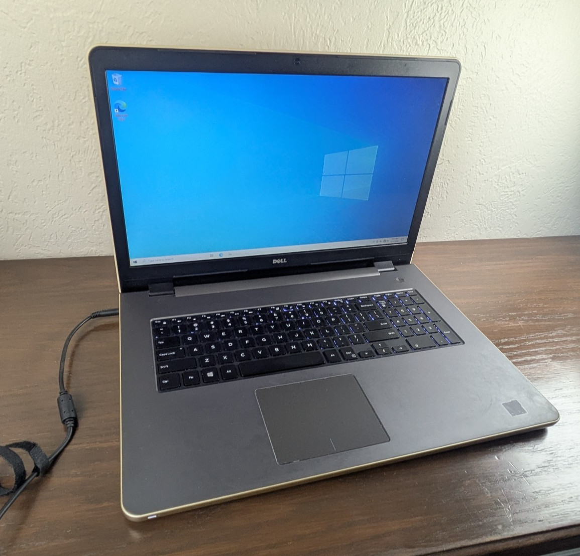 DELL INSPIRON 5755 Laptop AMD A8 Radeon R5 12 GB RAM Windows 10 480GB SSD Gold