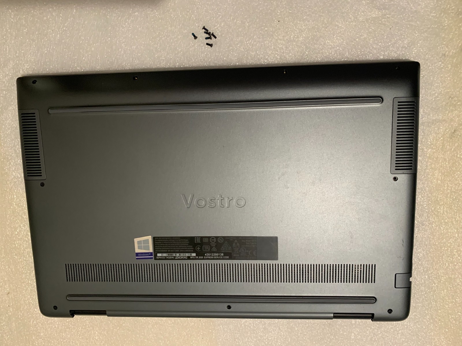 Dell Vostro 5590 I5 10th Gen READ