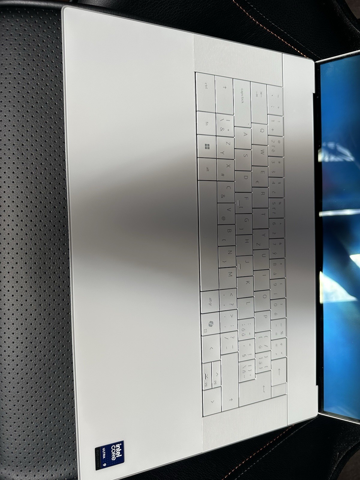 Dell XPS (Premium) 16