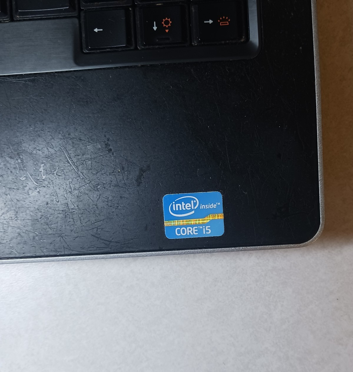 Dell Latitude E6330 14″ Laptop Core i5 -3320M 8GB Windows 10 Pro For Parts