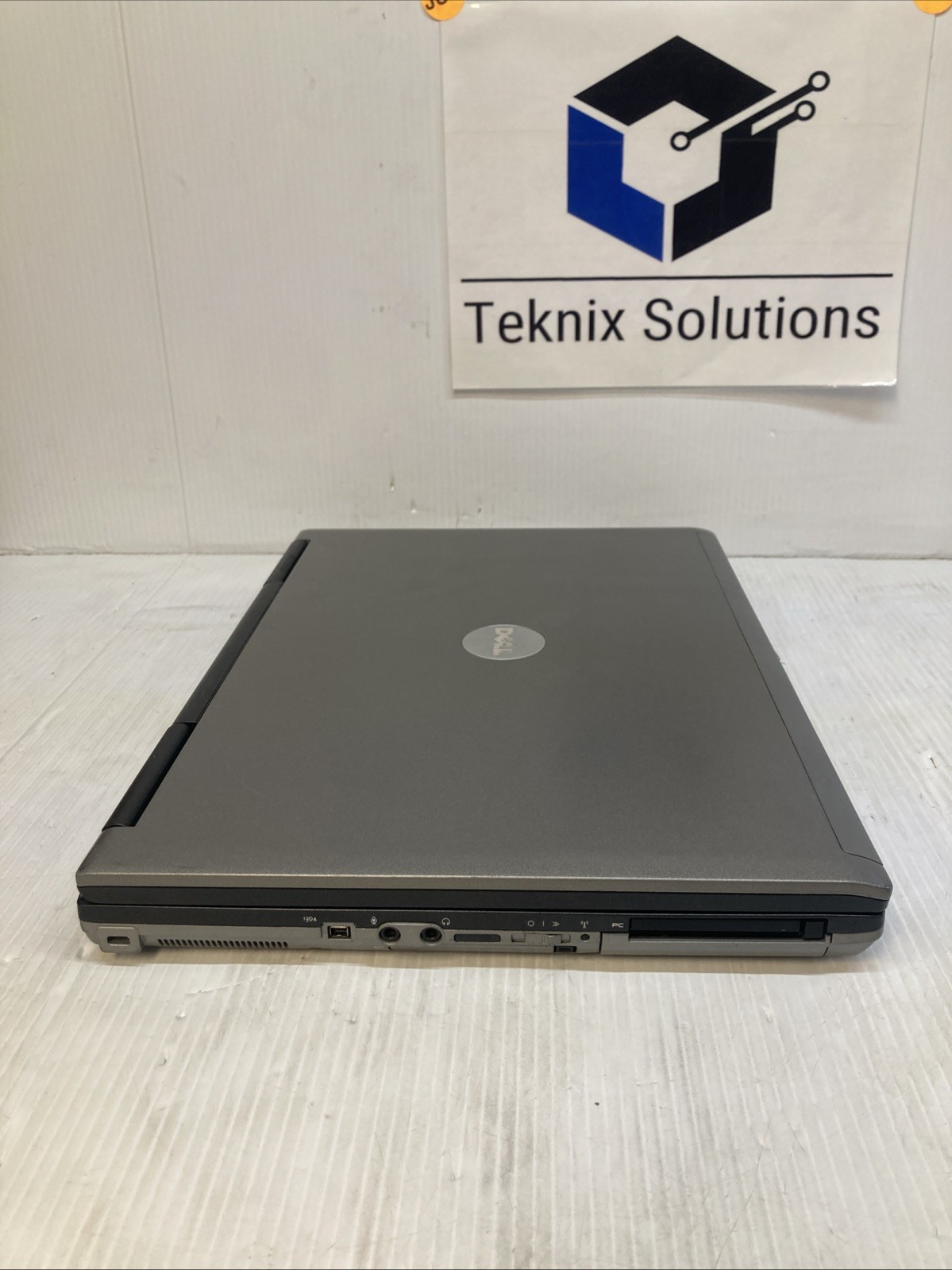 Dell Latitude D820 Model PP04X Intel Core 2 Duo 1.66GHz 2GB RAM Boot to BIOS