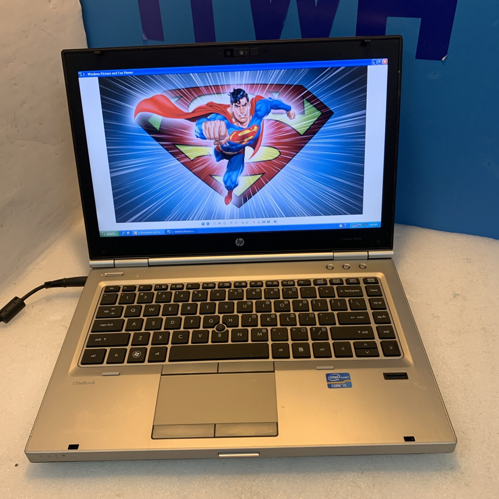 🔥 HP Elitebook 8460p 14″ CPU 4GB FireWire DP WiFi Bluetooth Webcam Win XP SP3