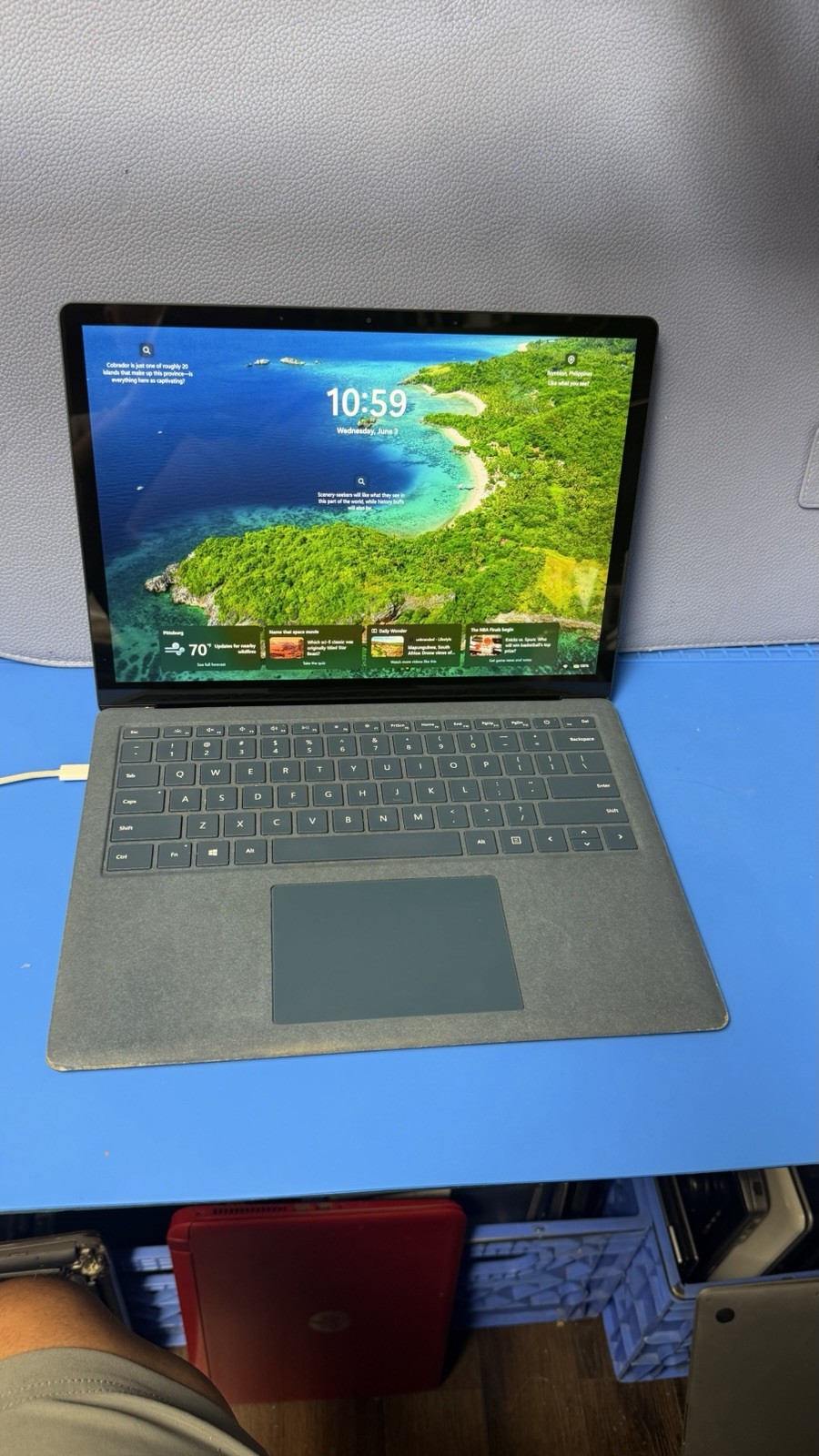 Microsoft Surface Laptop 3 13.5” i5 8GB 256GB SSD Touch Disabled