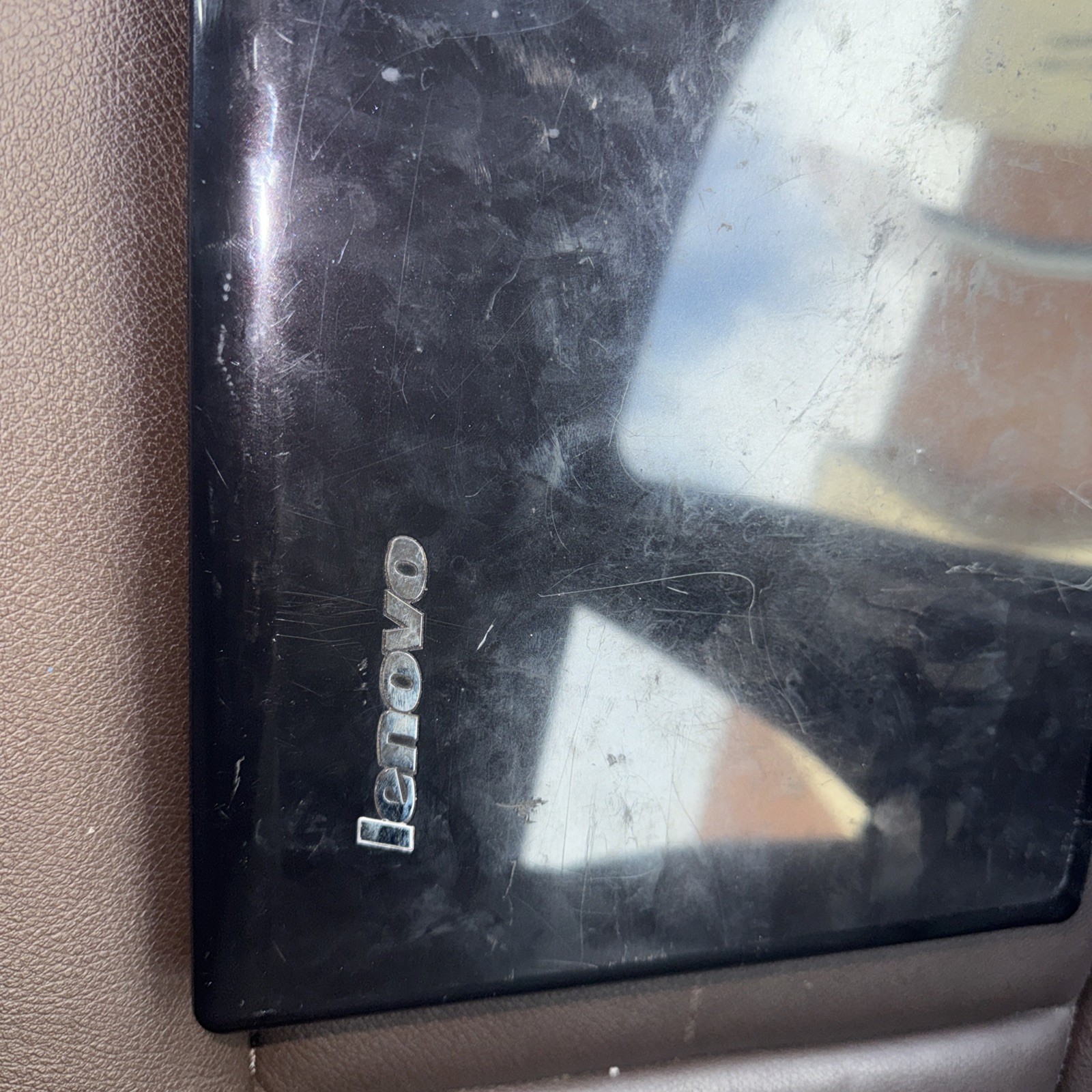 Lenovo G580 15.6″ Intel Pentium Processor For Parts/Repair
