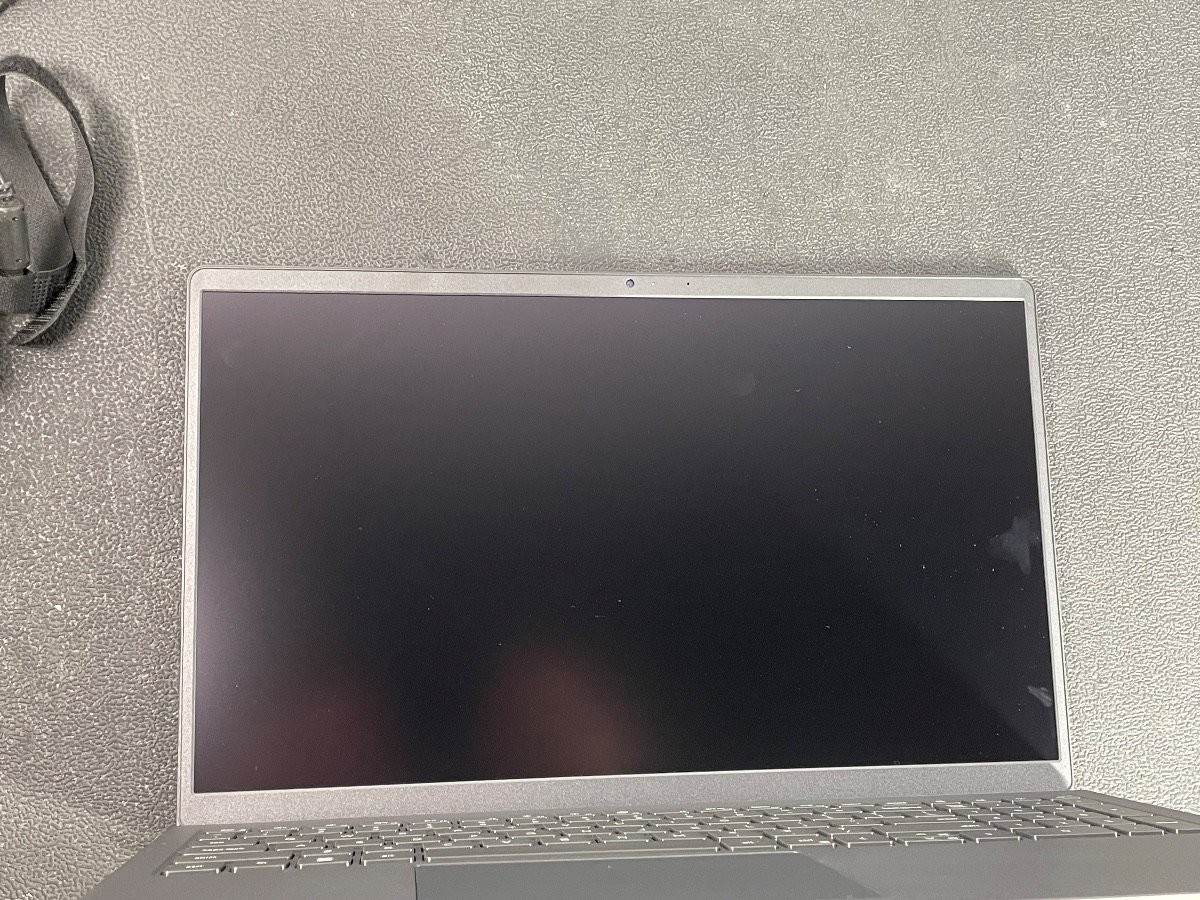 Dell Inspiron 15 3520 15.6″ i5-1155G7 2.50GHz 16GB DDR4 1TB NVMe Win 11 Pro
