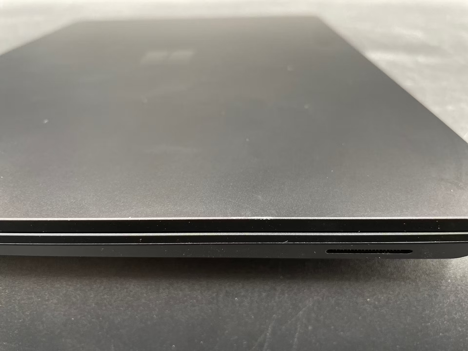 Microsoft Surface Laptop 3 Used 13.5″ (i7-1065G7-16GB-256GB NVMe)