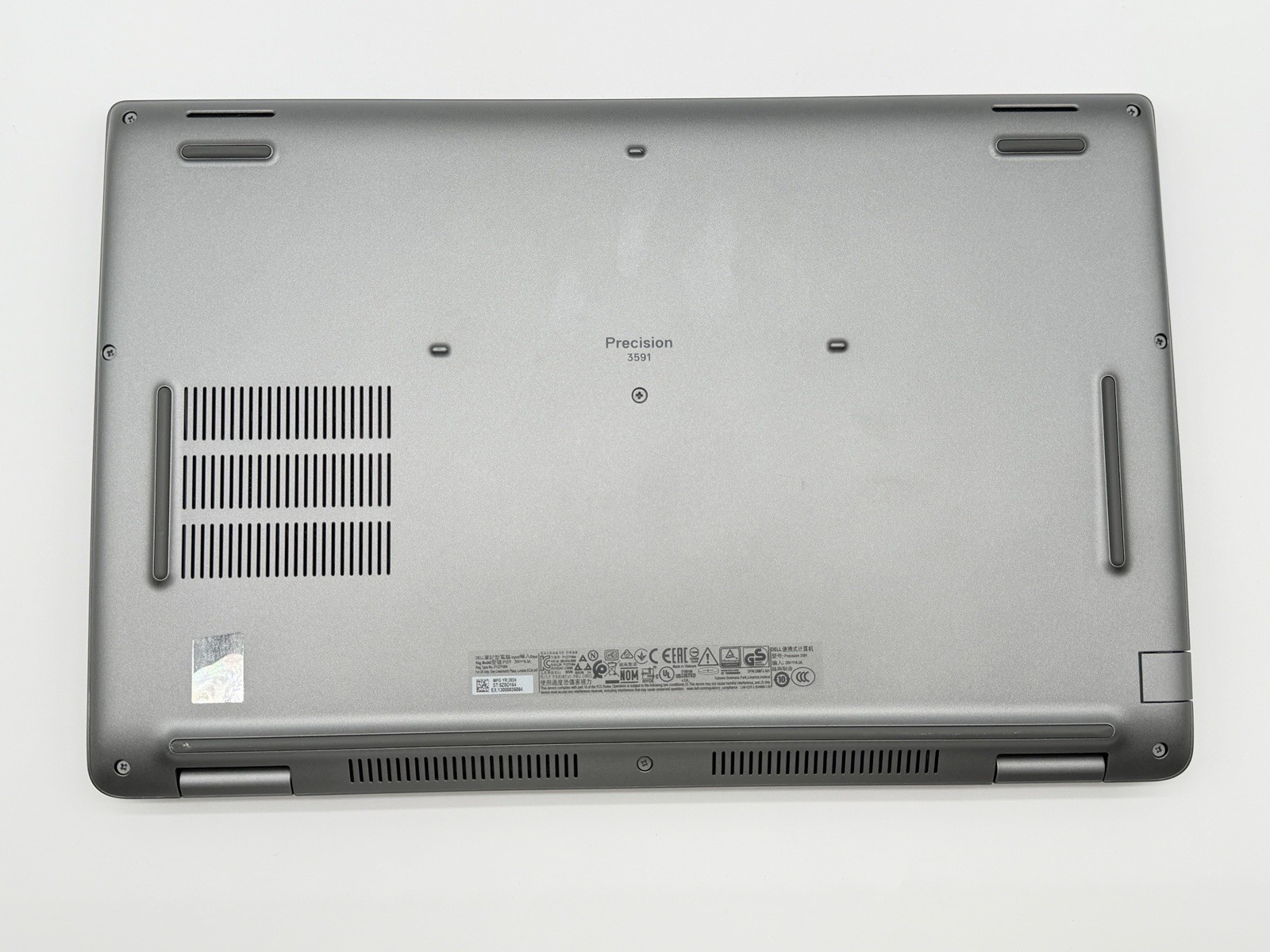 Dell Precision 3591 Laptop Touch Intel Ultra 9 185H 32GB Ram 1TB NVMe RTX 2000