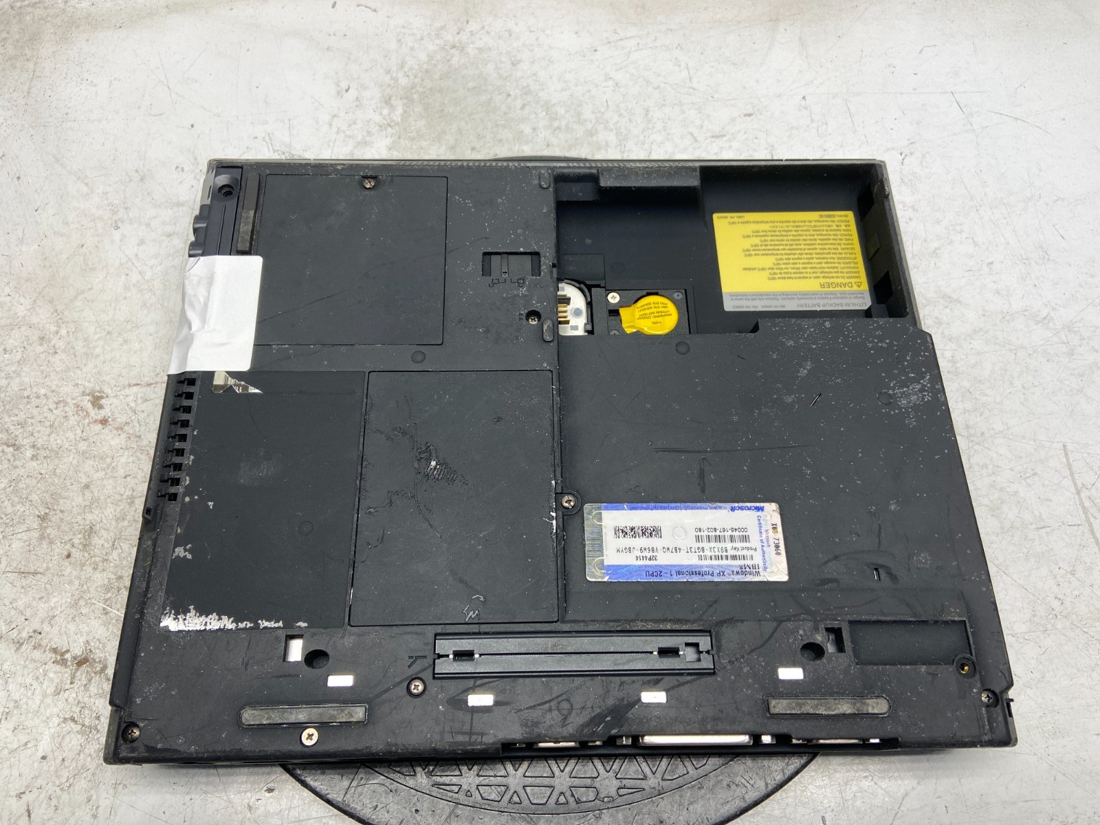IBM ThinkPad T23 Intel Pentium III 1.13GHz 512 MB NO HDD READ