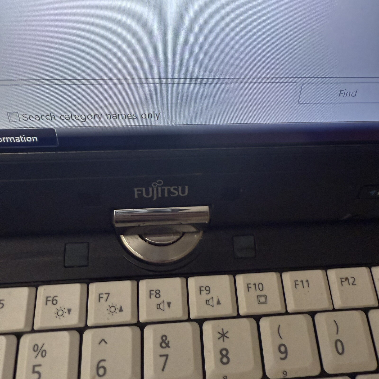 Fujitsu Lifebook T900, Intel core i5-M520 @2.40GHz, 6GB Ram Windows Vista