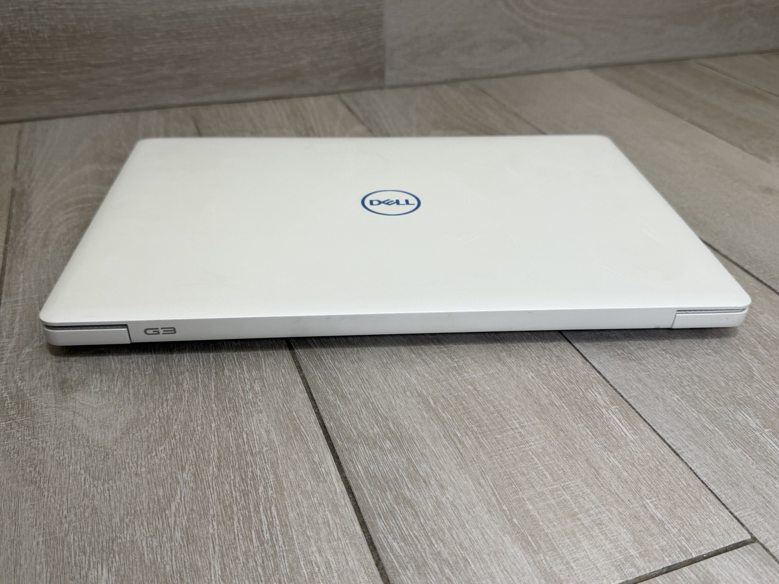 Dell G3 3579 Gaming Laptop Core i7 8750H GeForce GTX 1050 8GB RAM 1TB HDD