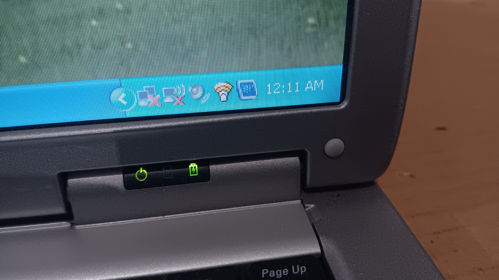 Vintage Dell Latitude D510 Laptop Windows XP pro SP3 Serial port Parallel port