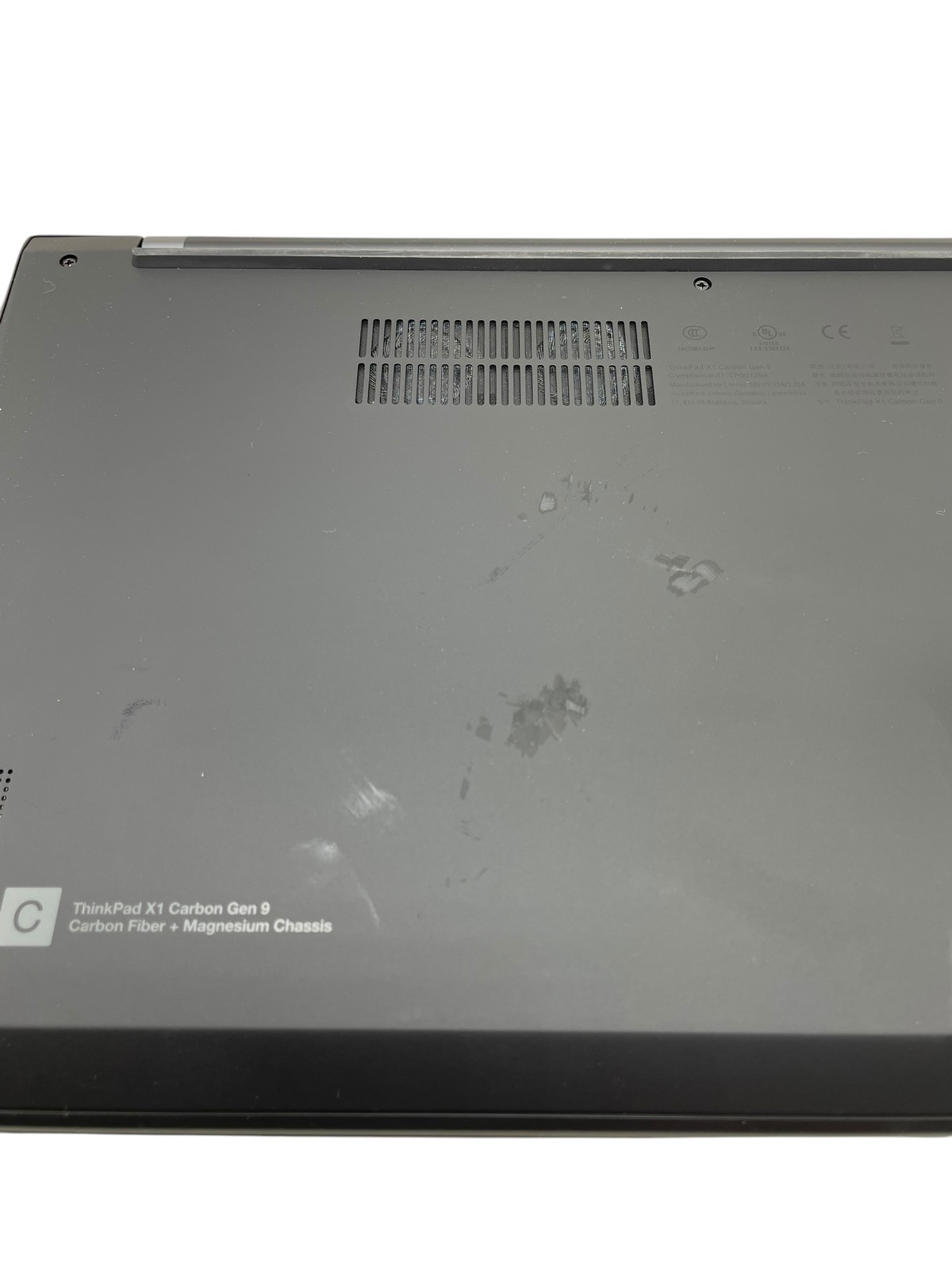 Lenovo ThinkPad X1 Carbon Gen 9th Gen – i7 2.8GHz – 16GB – 512GB – Grade D