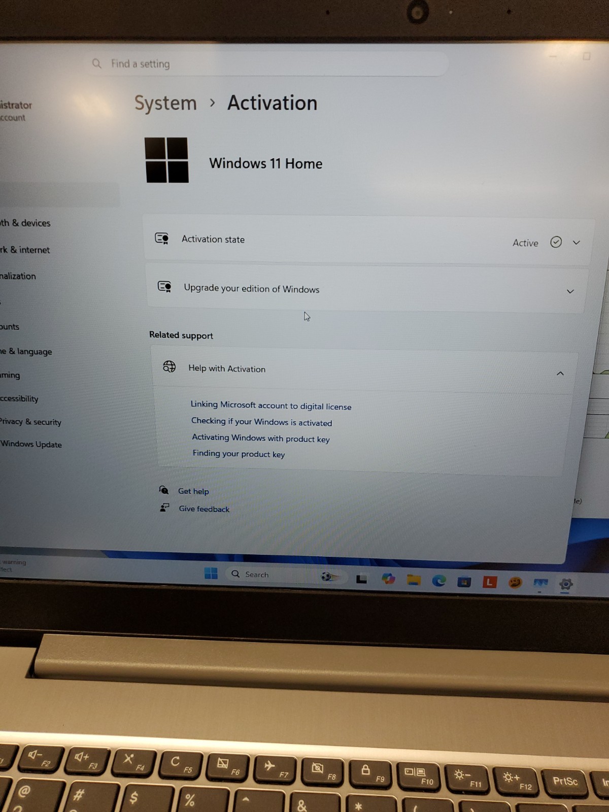 Lenovo IdeaPad 3 15IIL05 Laptop I3-1005G1, 8GB RAM, 256GB NVMe, Windows 11 Home