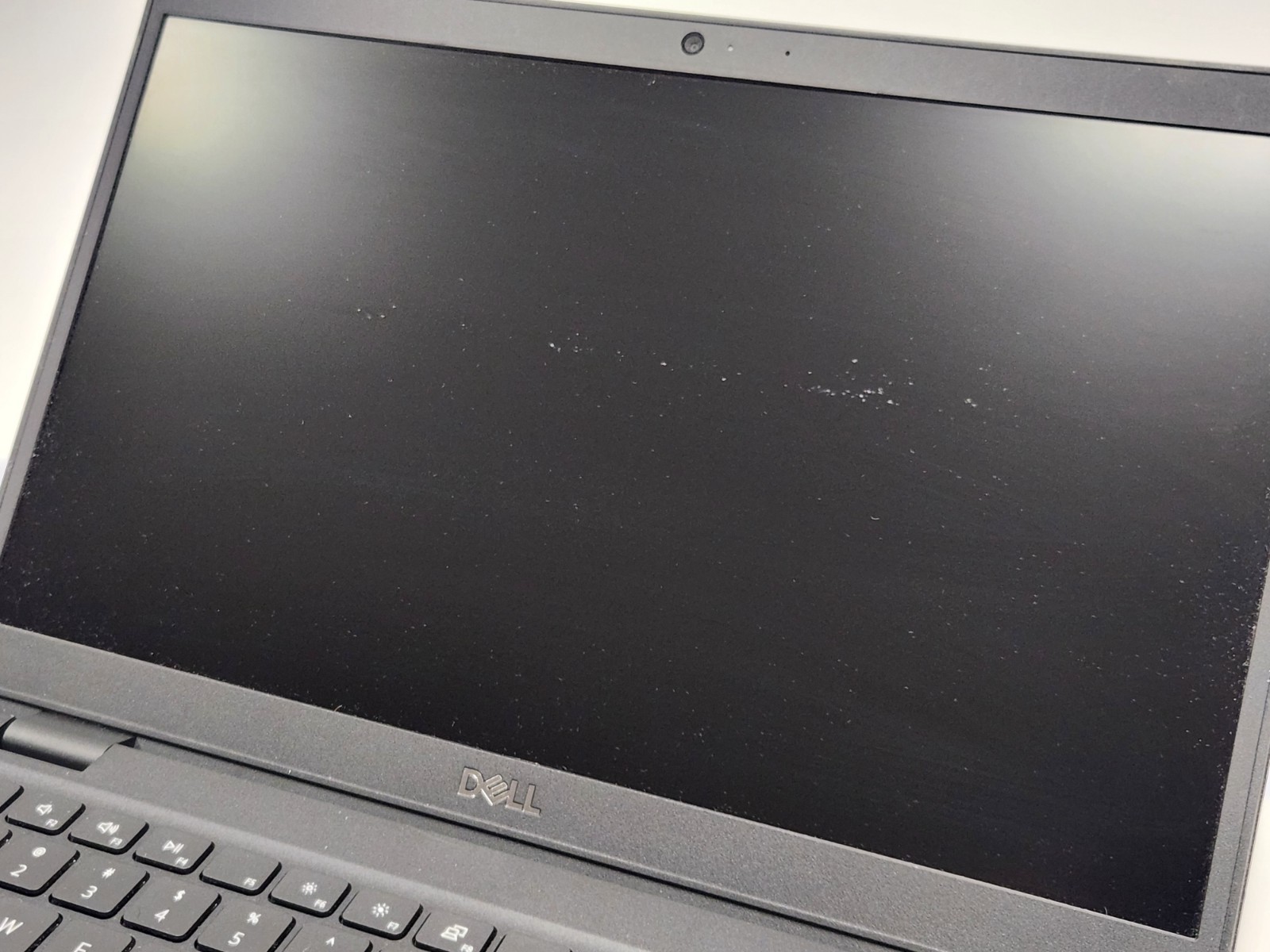 Dell Latitude 3420 14” Intel i5-1135G7 2.40GHz 8GB RAM 256GB SSD W11P *READ*