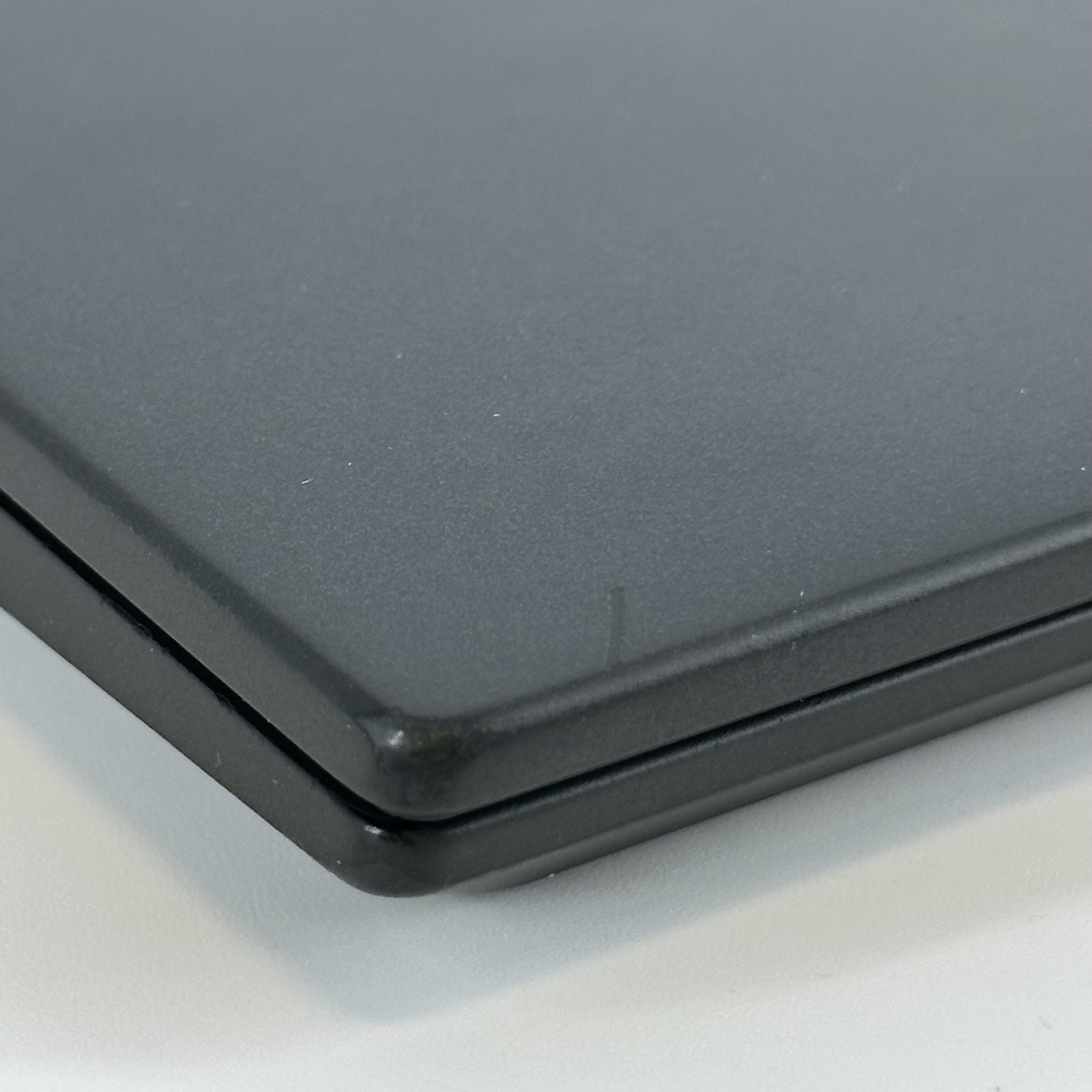 Lenovo ThinkPad P16s Gen 1 FHD+ TOUCH 2.1GHz i7-1260P 16GB 512GB SSD NVIDIA T550