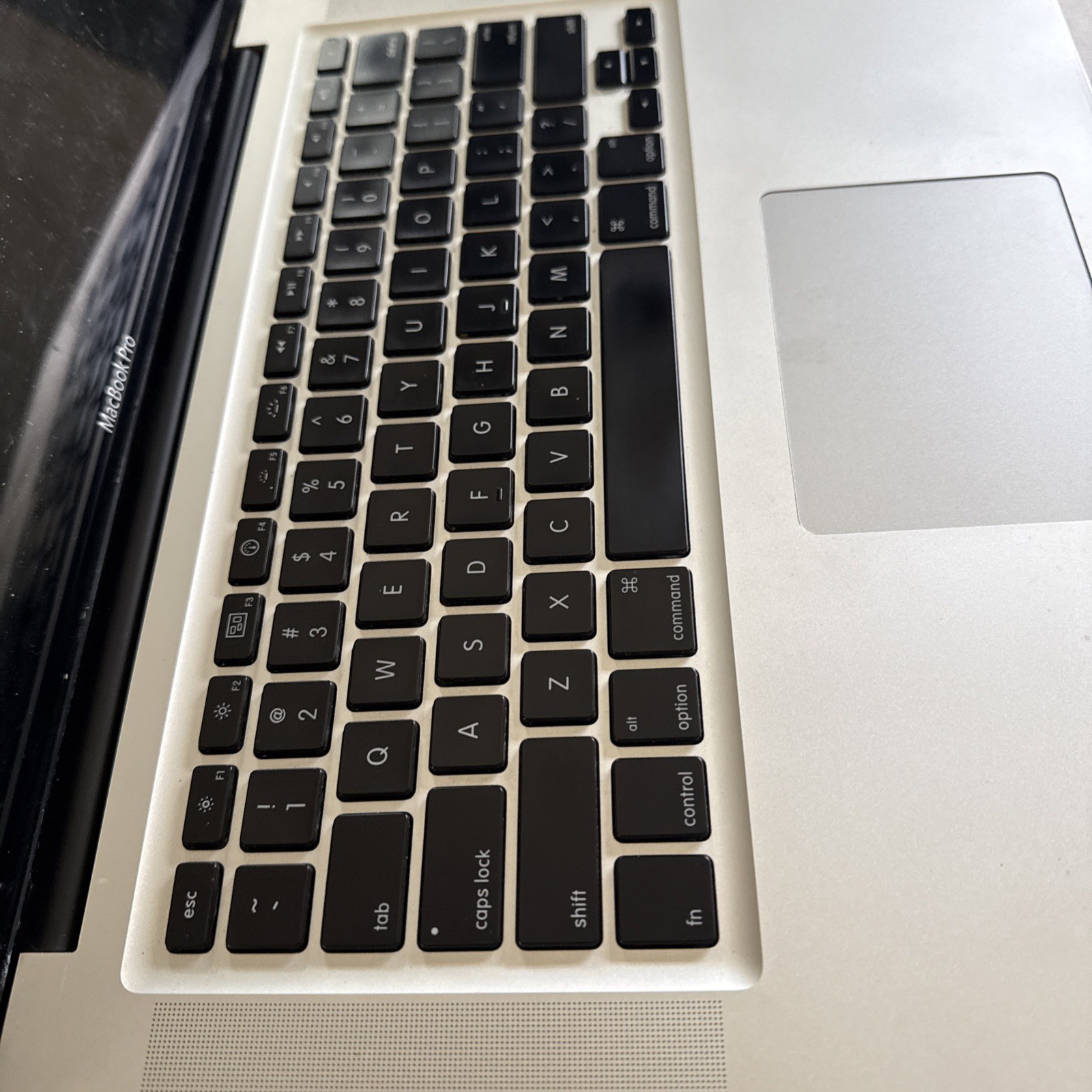 Lot of (4) Apple MacBook Pro (1) A1278 & (3) A1286 Poor condition — 4- PARTS