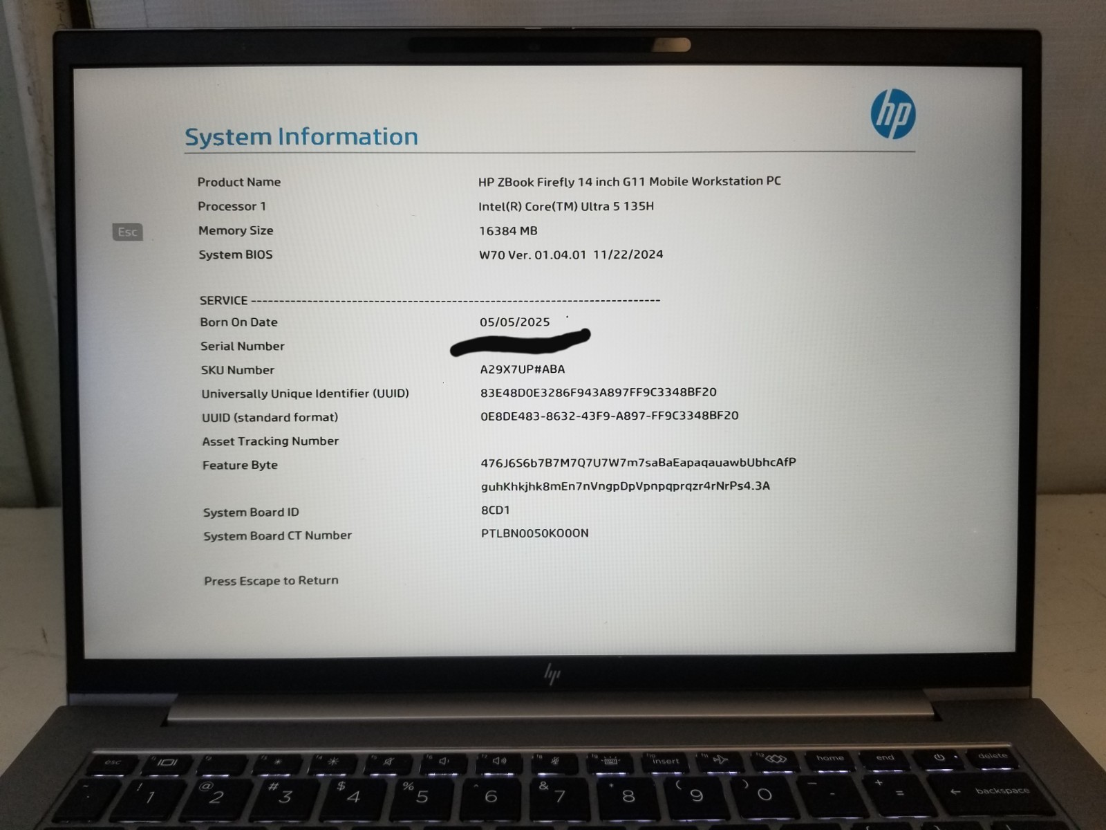 HP ZBook Firefly G11 14″ Core Ultra 5 135H 1.7GHz 16GB RAM NO OS NO SSD