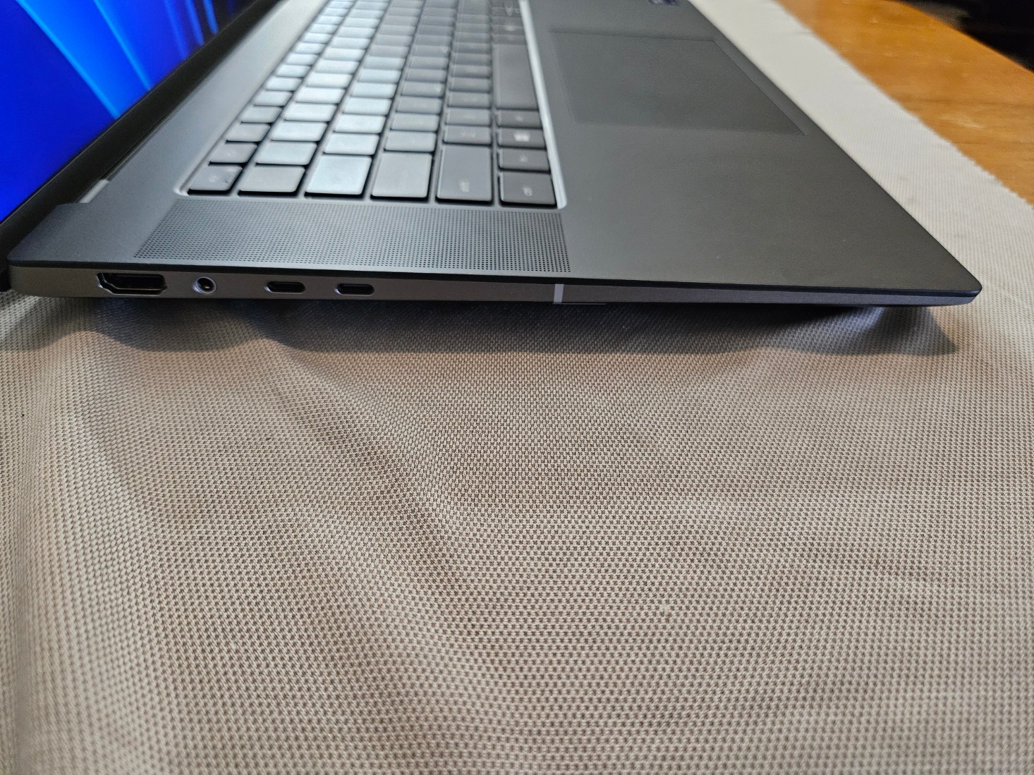 Dell Precision 5690 16″ Core Ultra 5 135H 16GB 512GB WiFi 7 ProSupport 2028