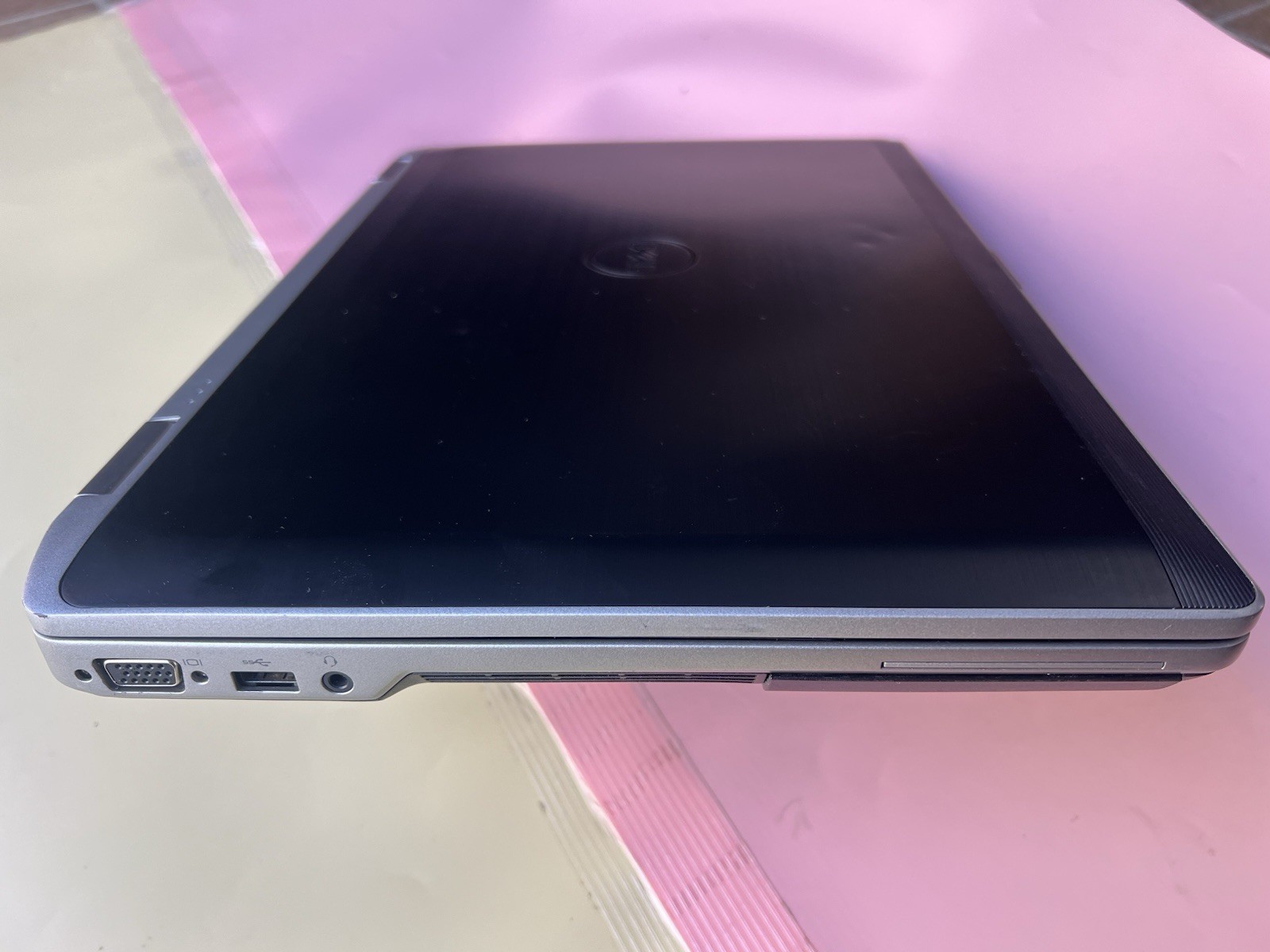 Dell Latitude E6530 Core i7-3520M 8GB RAM 0GB HD BACKLIT BLUETOOTH HDMI 1600X90