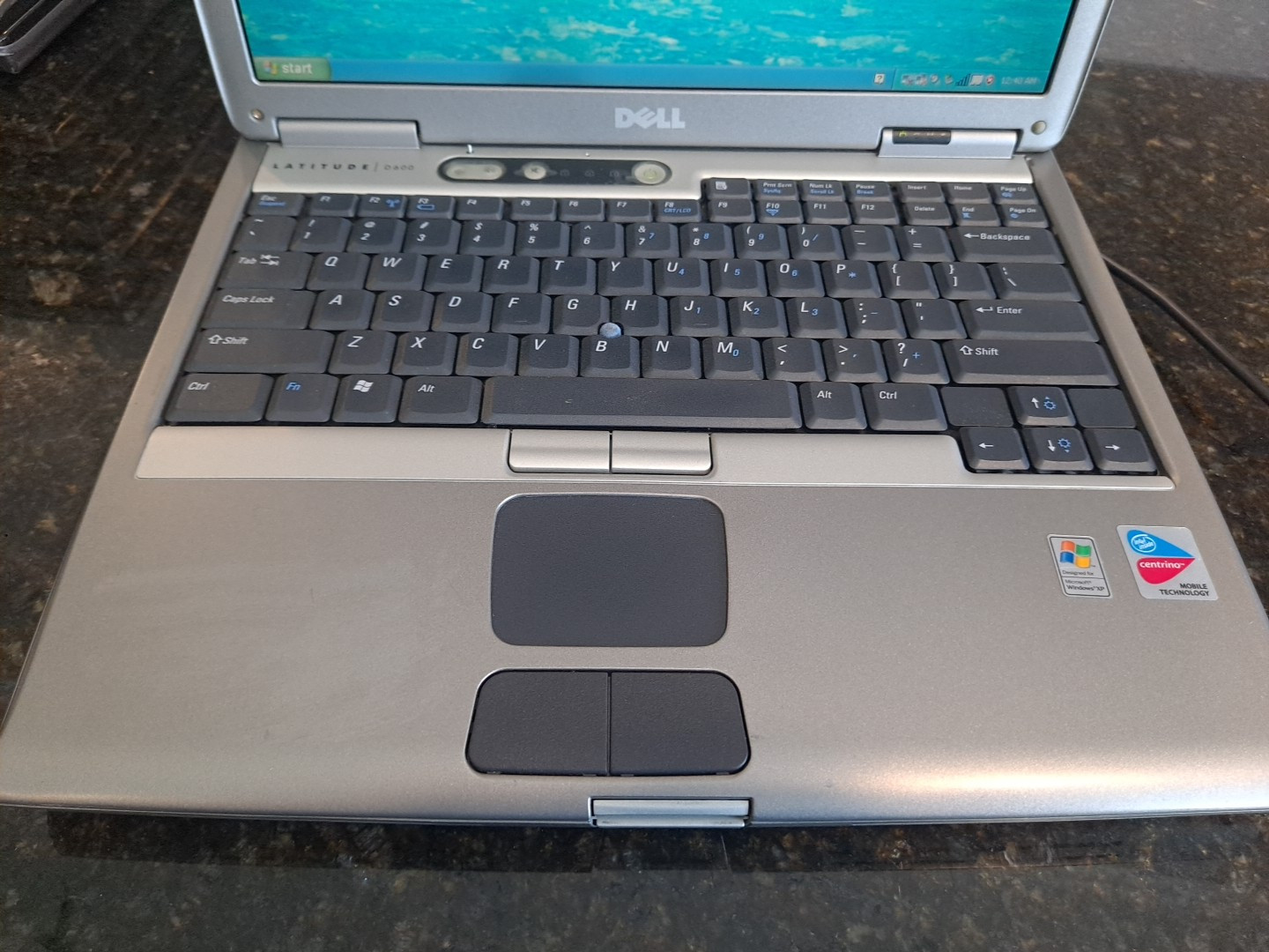 Dell Latitude D600 XP Pentium 1.6 GHz 512mb Ram 20 GB Hdd Win XP