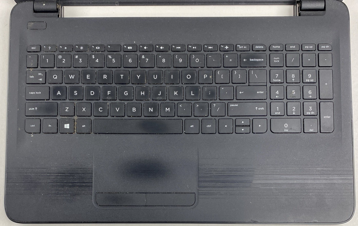 HP 15-ba079dx AMD A10-9600P 2.40GHz 4GB RAM 15.6″ No Battery/HDD/OS BAD SCREEN