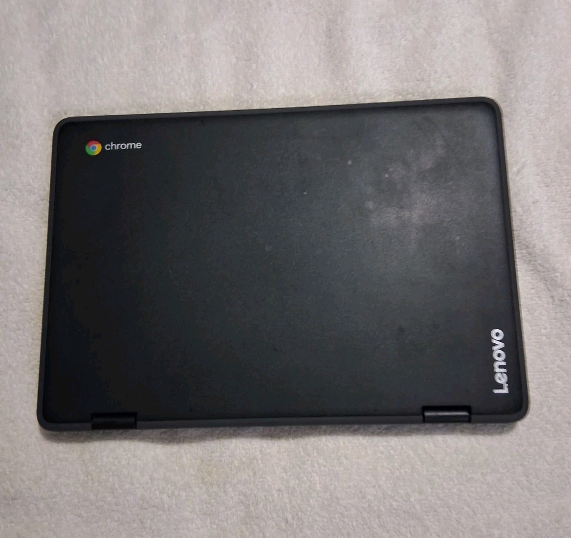 Lenovo 300e Black Chromebook 11.6″ Touchscreen 4GB Ram 32GB Storage HDMI Port