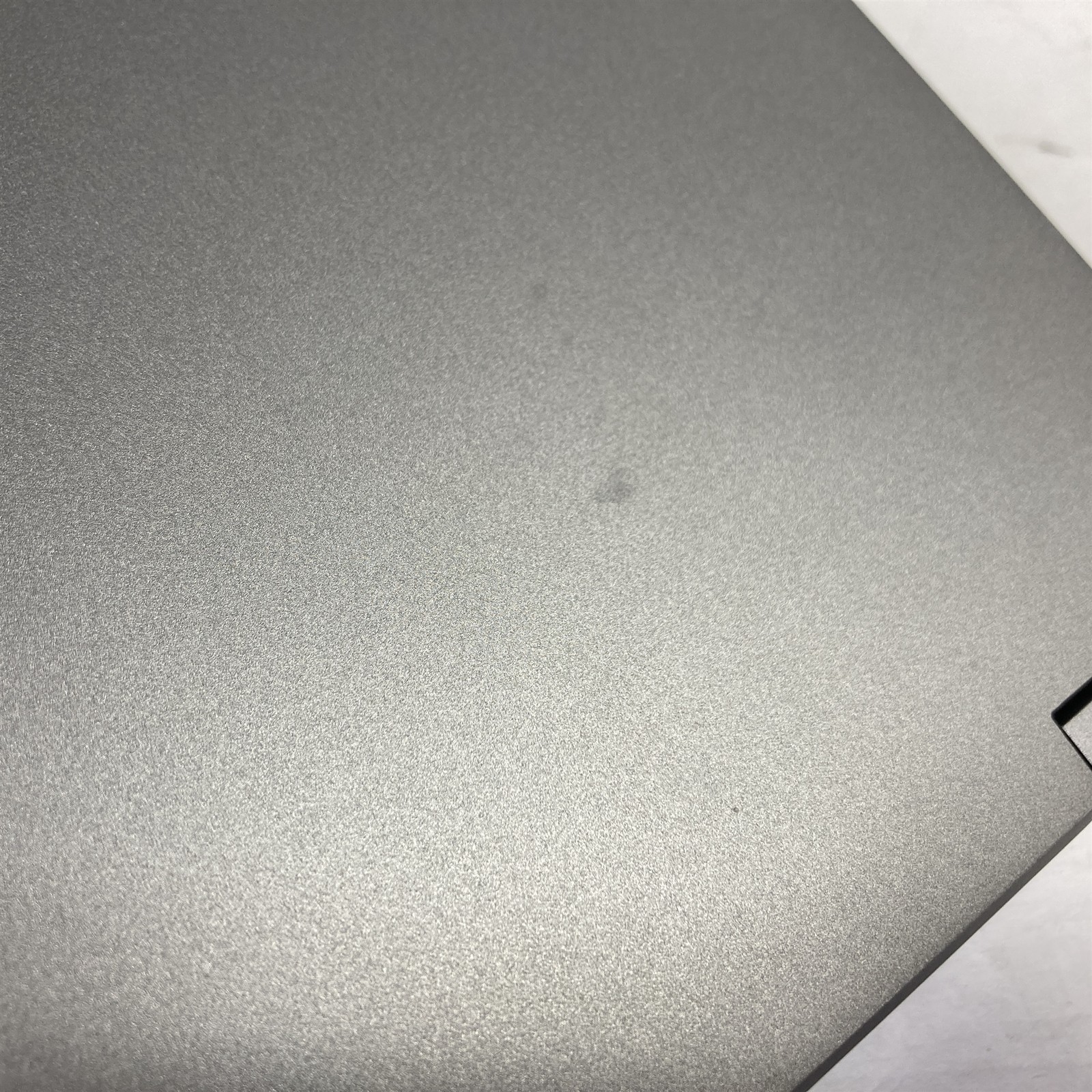HP ZBook Fury 15 G8 15.6″ Core i9-11950H 2.6GHz – 32GB – 1TB NVMe SSD – Win 11