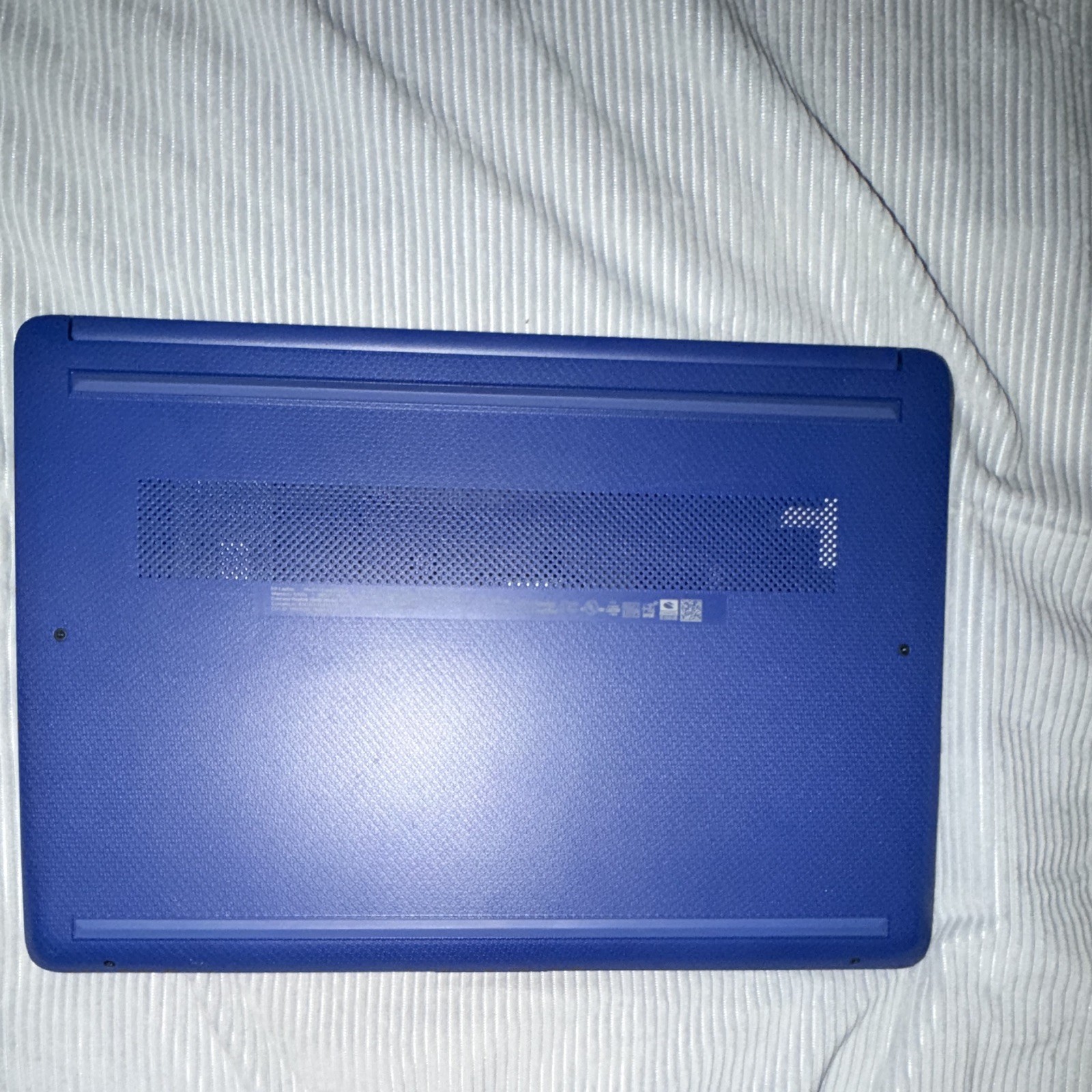 HP 14in Blue Laptop Intel Core i9 9th Gen w/ Charger Sleeve USB 3.0 HDMI BUNDLE
