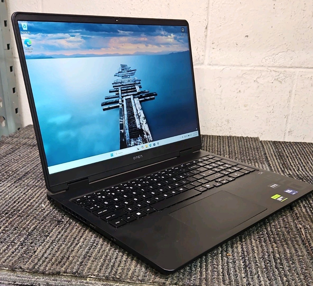 HP 16t-an000 Omen 16 Slim 16″ 16GB 1TB Gaming Laptop – Black