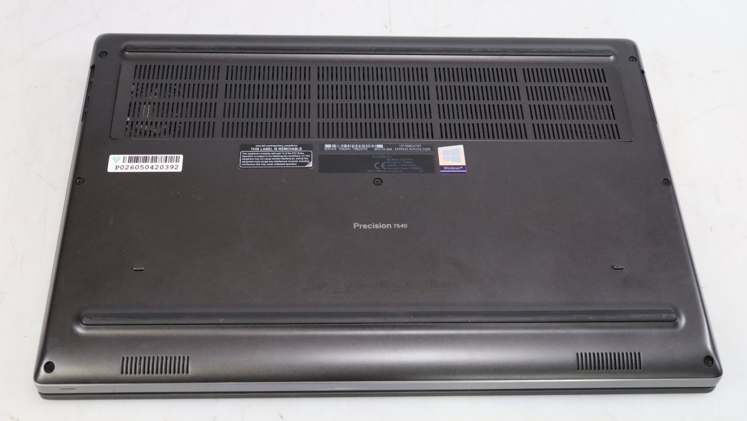 Dell Precision 7540 15.6″ Intel i5-9400H 32GB DDR4 Quadro T2000 No HDD COA OS