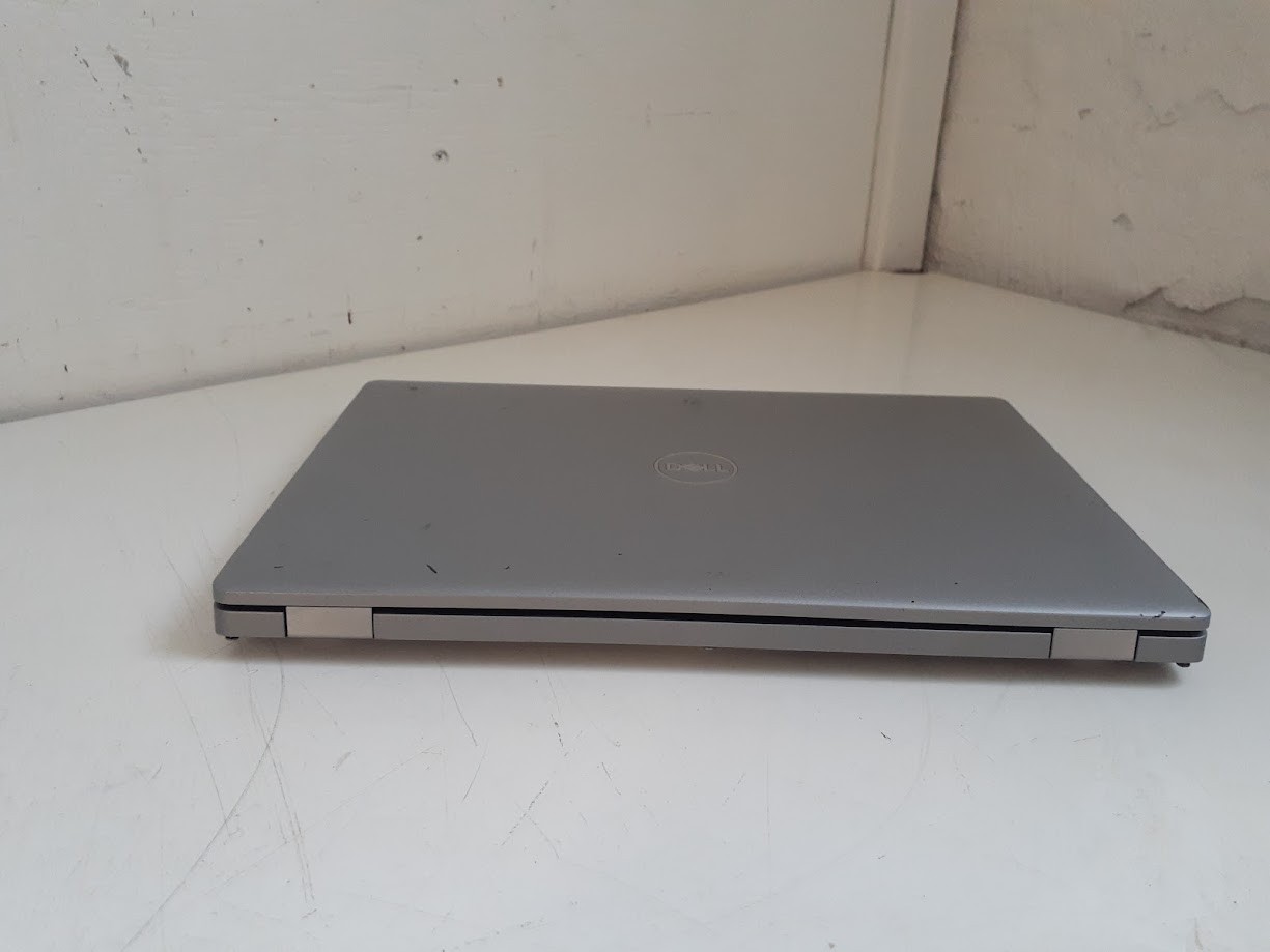 Dell Latitude 5411 14″ 6-Core i7-10850H 10Th Gen 8GB RAM 256GB NVMe Win11 Pro