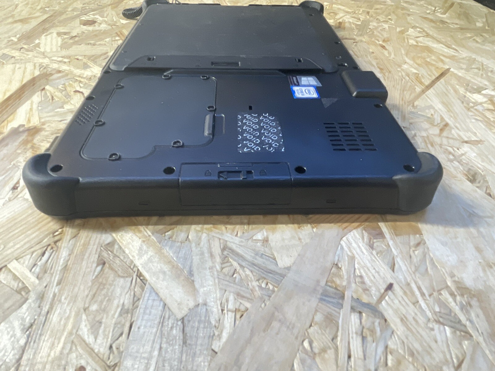 Getac F110 G4 Rugged Tablet,11.6″ Touch,i5-7200U,2.5GHz,8GB,1TB SSD,USB,A-STOCK