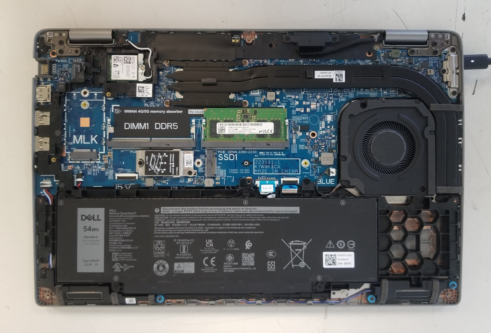 Lot 2 Dell Latitude 5550 Intel Core Ultra 5 125U 8GB RAM / No SSD/ FREE DELIVERY