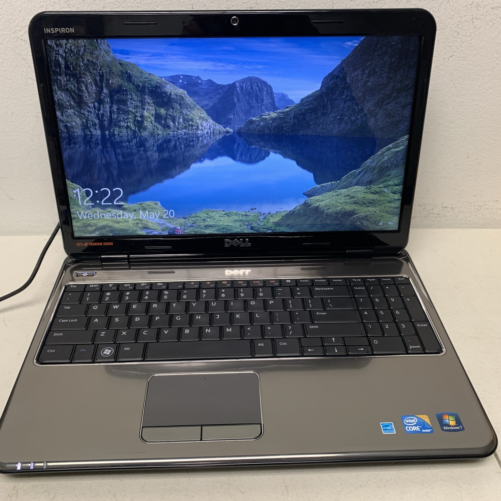 Dell Inspiron N5010 15.6″ Core i3 m370 2.40 GHz 8GB 500gb Hdd Wind 10 home Read