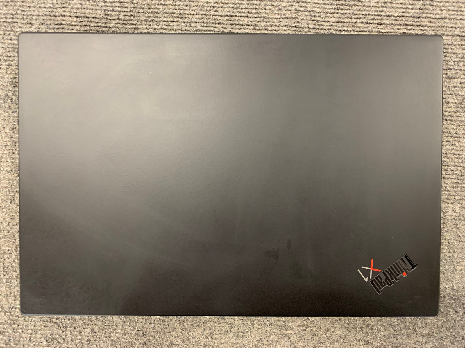 Lenovo ThinkPad X1 Carbon Gen 8 14″ i7-10610U 16GB, No Storage, Remote Managed