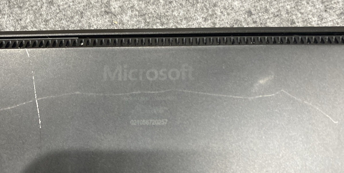 Microsoft Surface Laptop 4 1979 15″ i7-1185G7 @3GHz 16GB RAM 256GB SSD Black A+