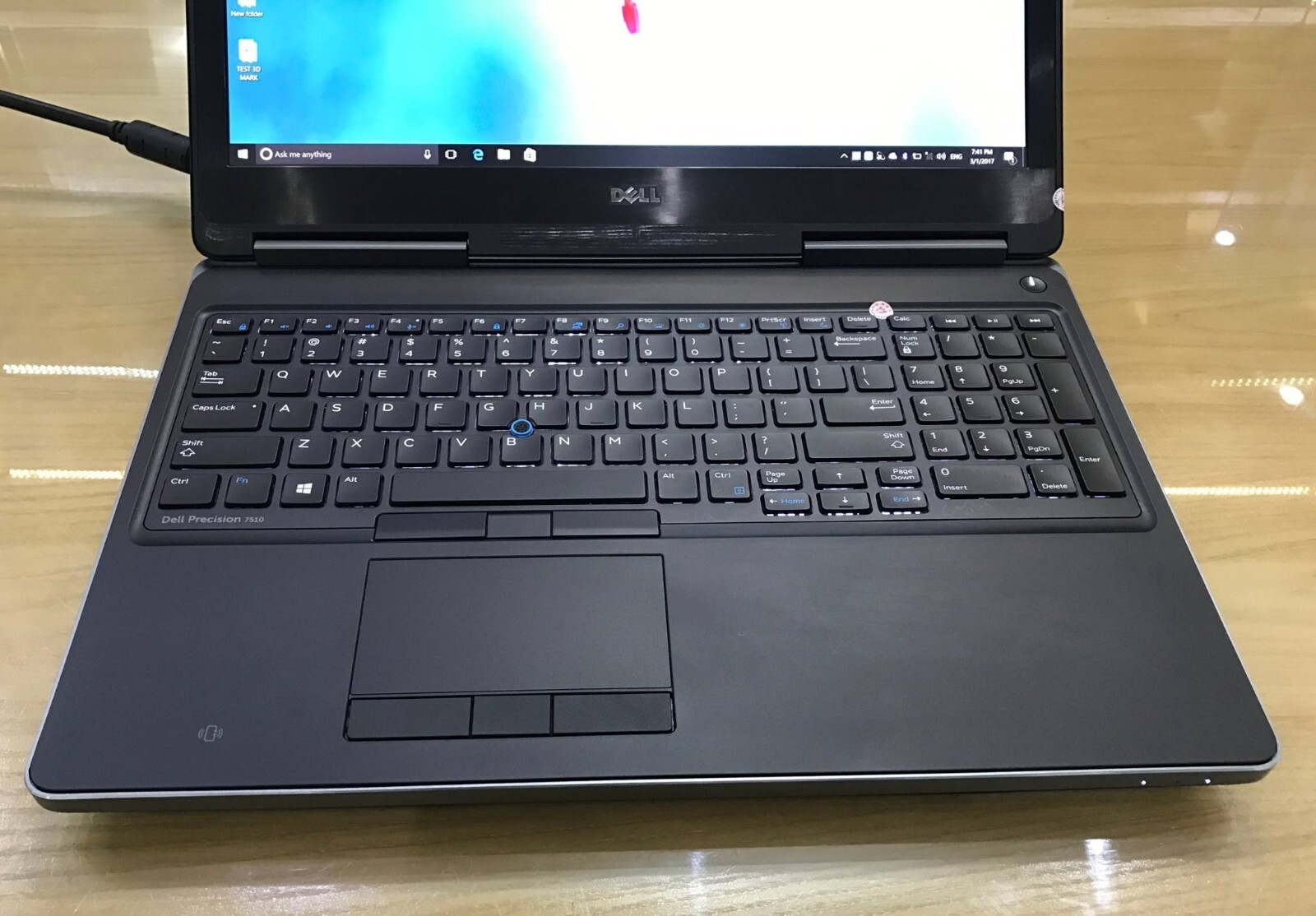 Workstation DELL 7510 Core-i7 QUAD 3TB SSD 64GB 15.6″ FHD NV M2000 4GB Docking