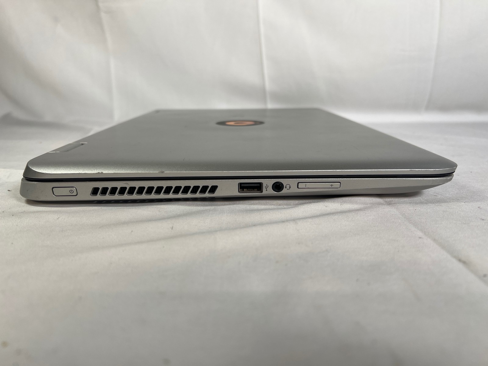 HP Envy 15 x360 Convertible 15.6″ Intel i5-4210U 1.7GHz 8GB No Drive FOR PARTS