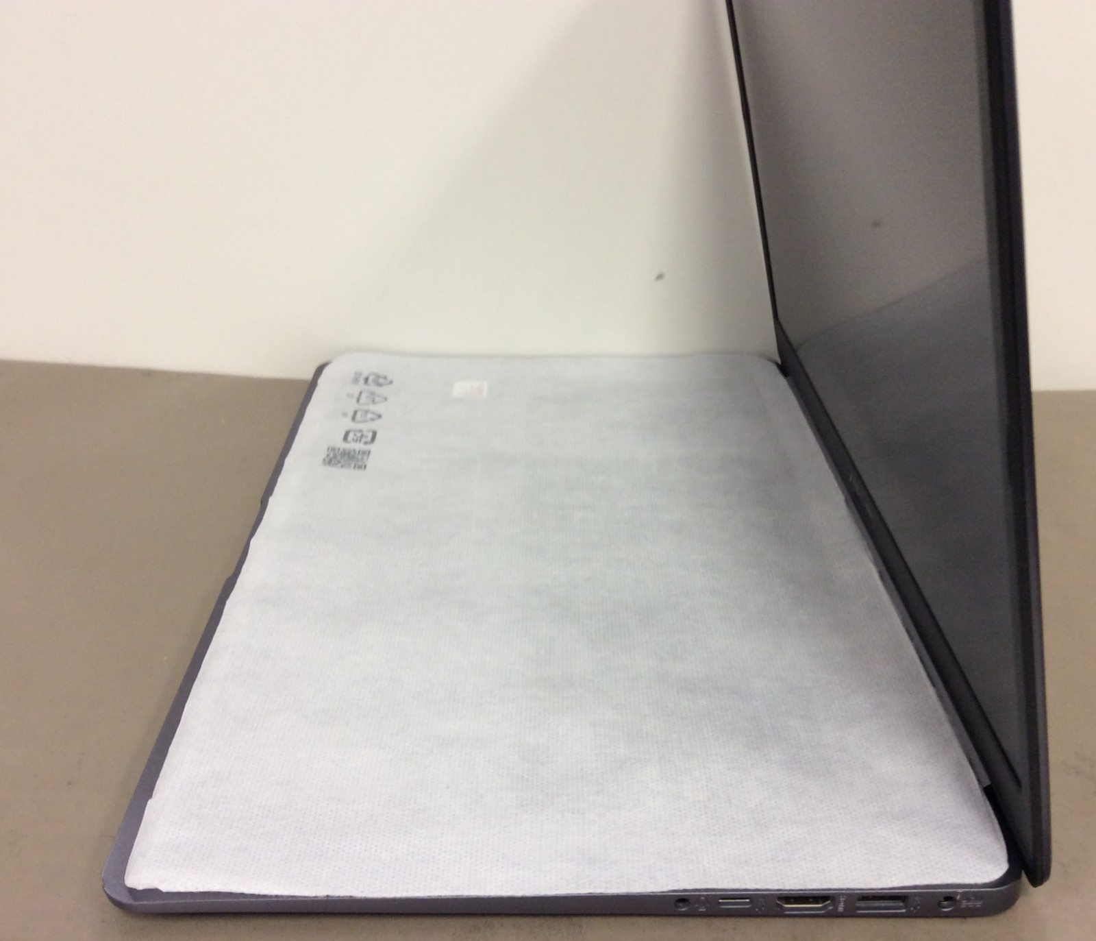 ASUS VivoBook 15.6″FHD(1920×1080),A12-9720P,4GB RAM+128GB SSD+1TB HDD,W10S, used
