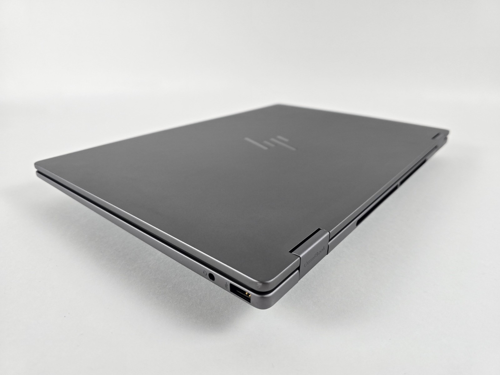 HP OmniBook X Flip 16″ Touch (AMD Ryzen 5 220, 8GB RAM, 512GB SSD) Used – READ