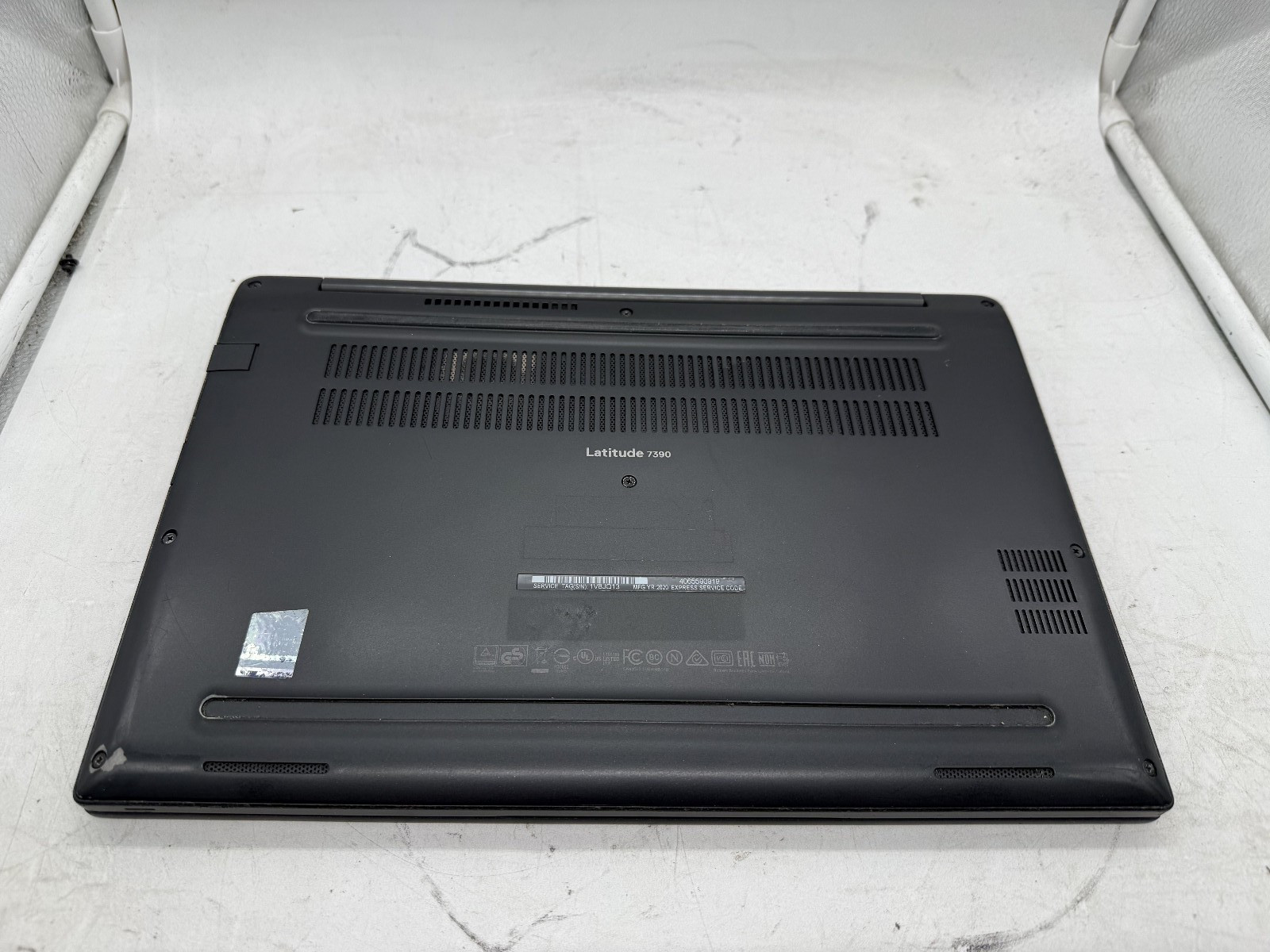 Dell Latitude 7390 i5-8350U 8GB RAM 256GB SSD (READ)
