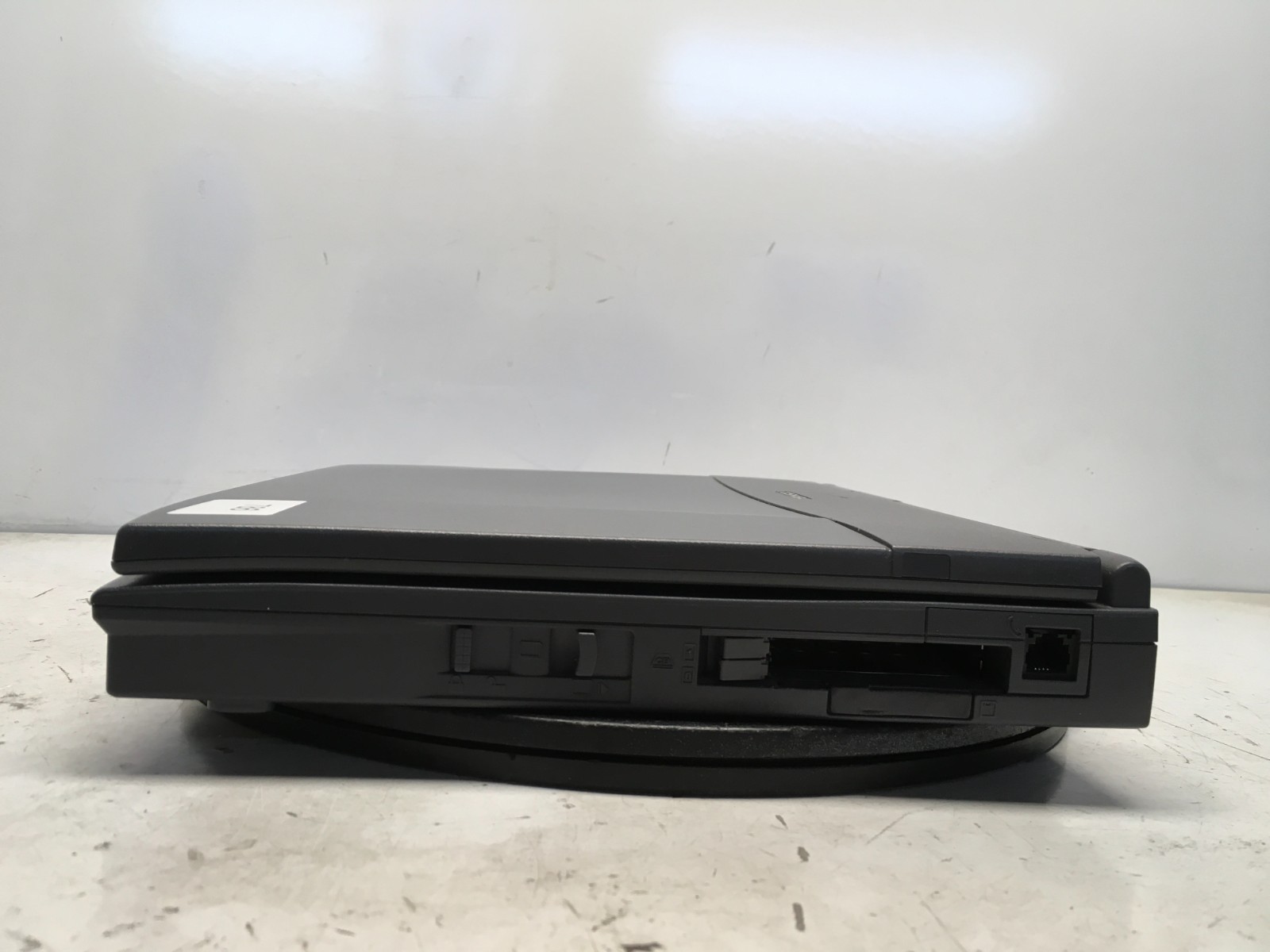 Toshiba Tecra 8000 Intel Pentium II 300MHz 98 MB NO HDD